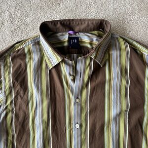 GAP fitted Multicolor Striped Button Down Shirt